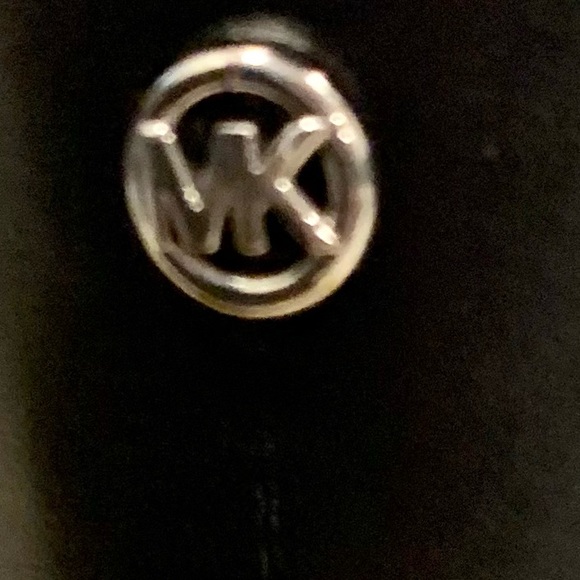 Michael Kors Alistair Botties NWT size 8 1/2 Great statement boot - Picture 8 of 11